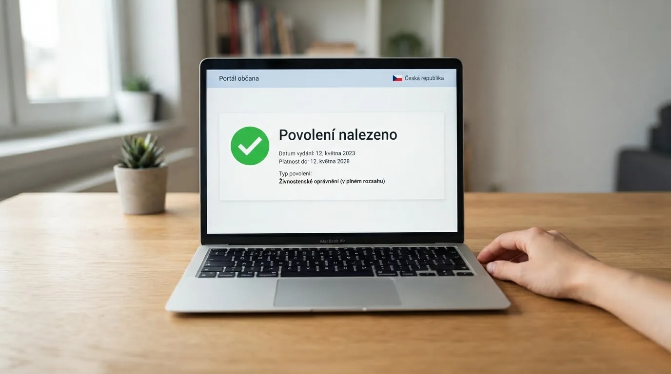 Obrazovka s veřejným registrem MF ČR — detail výpisu základního povolení s razítkem a názvem provozovatele